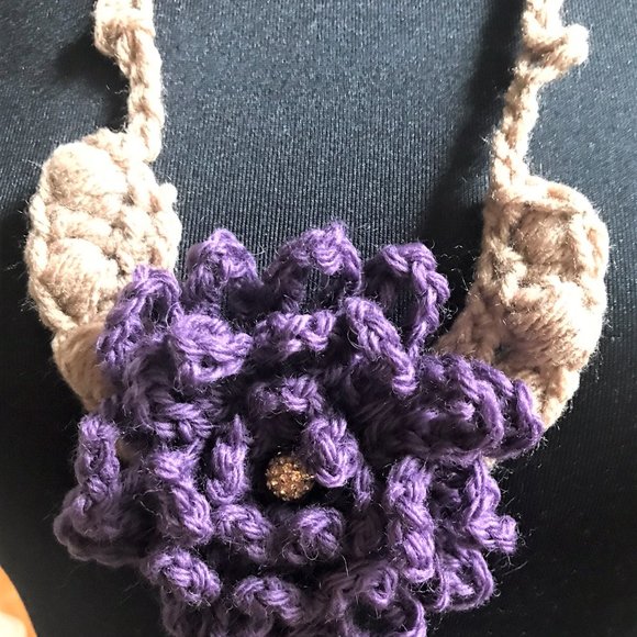 Hand Crocheted  Floral Pendant Necklace in Beige and Plum Wool and Acrylic Yarn - Picture 3 of 3